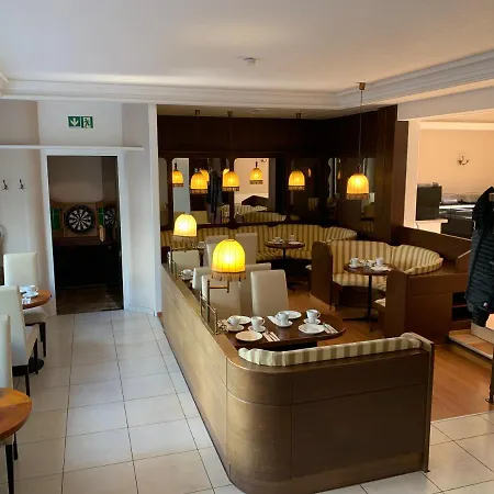 Hafner Hotel Apartment & Restaurant Bar Stuttgart 호텔 슈투트가르트