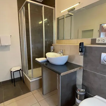 호텔 Hafner Hotel Apartment & Restaurant Bar Stuttgart 슈투트가르트