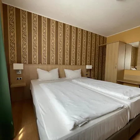 Hafner Hotel- -self Check-in 3* Stuttgart