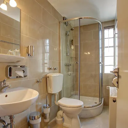 Hafner Hotel Apartment Self Check-In Anytime